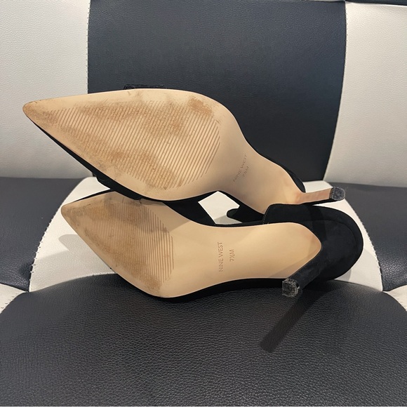 [Nine West] Suede Heels - Picture 6 of 6